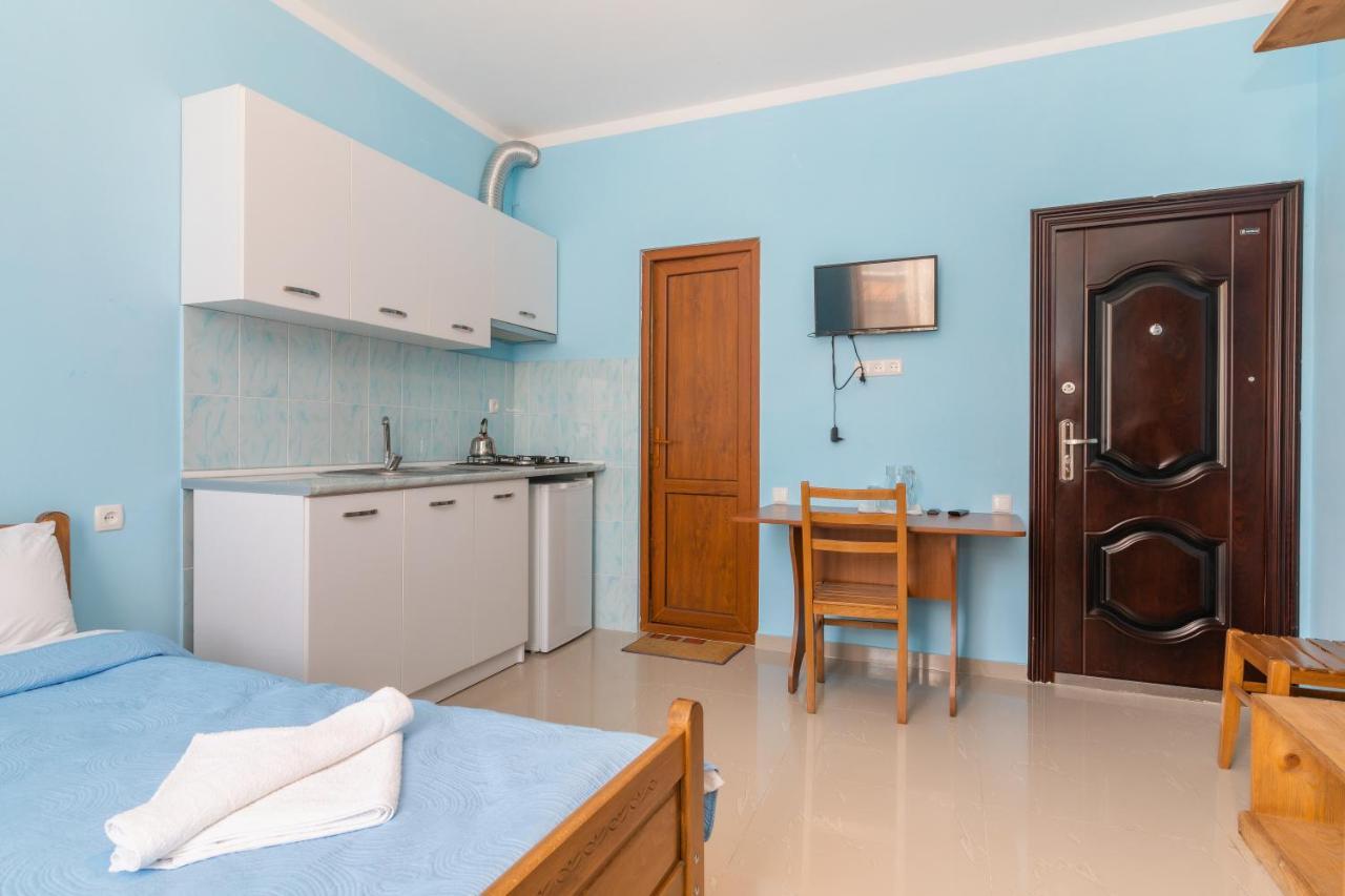 Gogichas Tower Hotel Borjomi Eksteriør billede