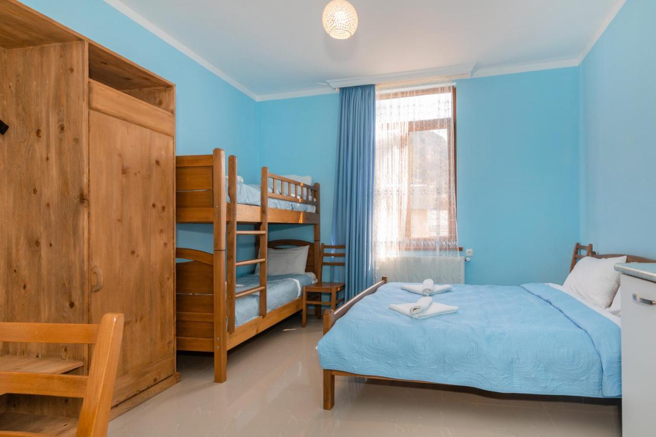Gogichas Tower Hotel Borjomi Eksteriør billede