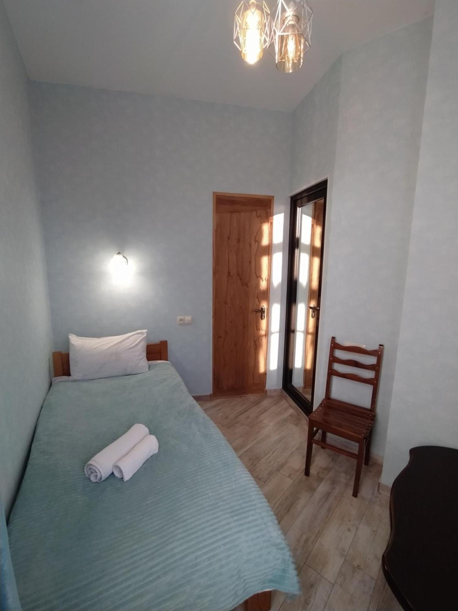 Gogichas Tower Hotel Borjomi Værelse billede